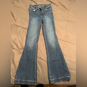 American Eagle Super High-Rise Flare